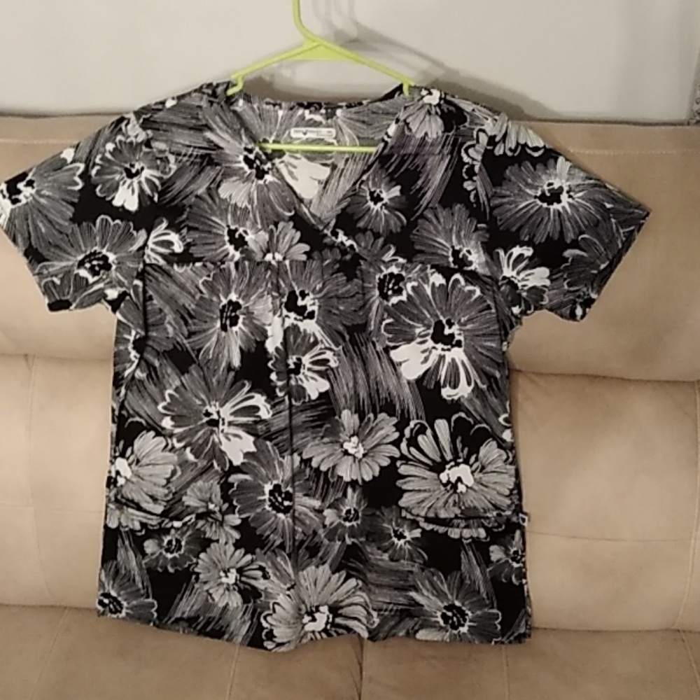Nurse Mate scrub top